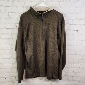 Men's Mountain Club zip-up fleece sweater, size XL